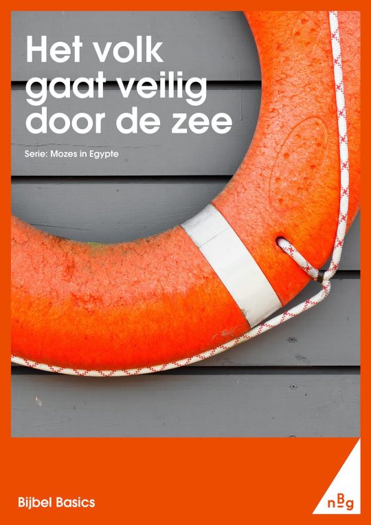 Het volk gaat veilig door de zee